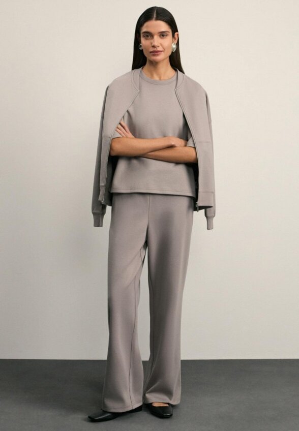 Олимпийка Zarina