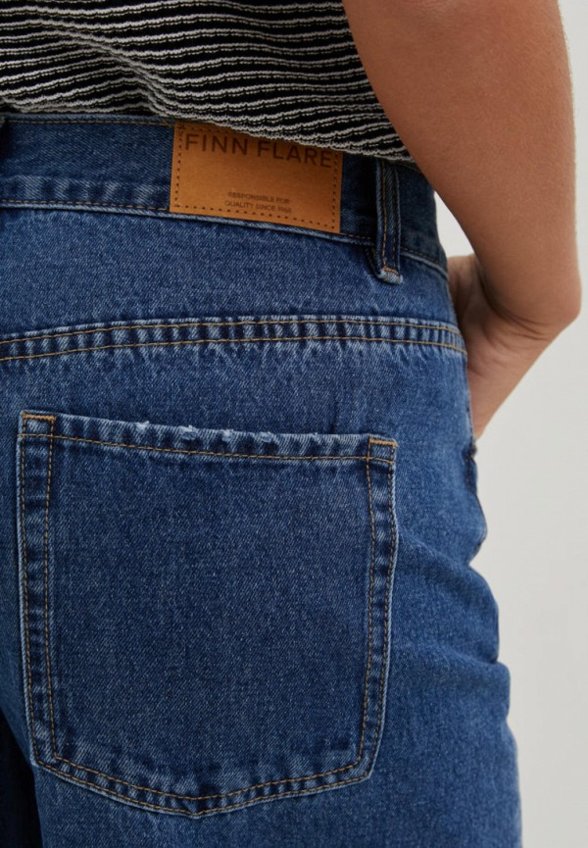 Джинсы Finn Flare