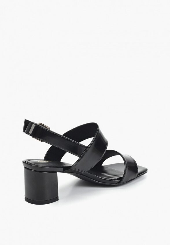 Босоножки Obba