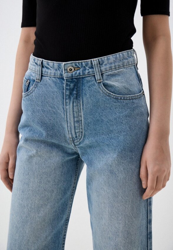 Джинсы Finn Flare
