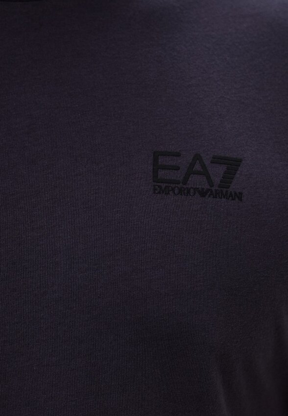 Футболка EA7