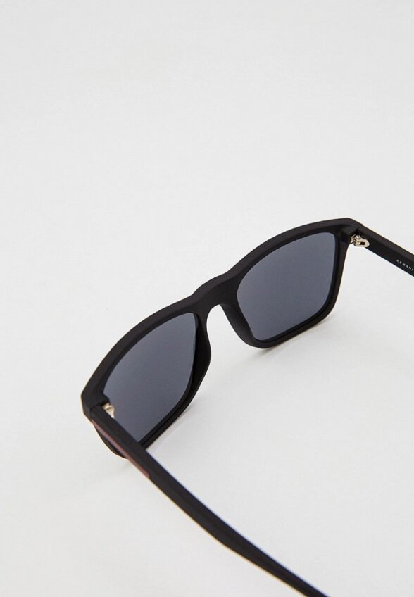 Очки солнцезащитные Armani Exchange