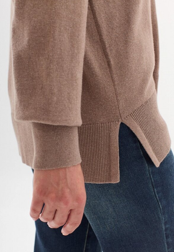 Джемпер Bulmer