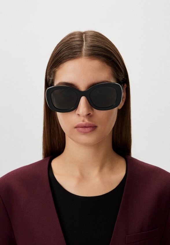 Очки солнцезащитные Prada