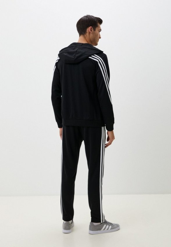 Костюм спортивный adidas