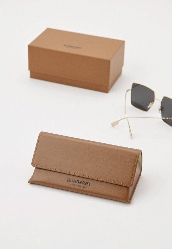 Очки солнцезащитные Burberry