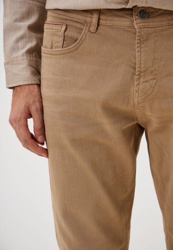 Джинсы Colin's