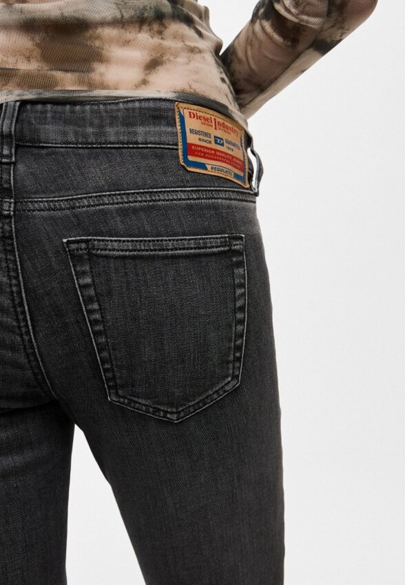 Джинсы Diesel
