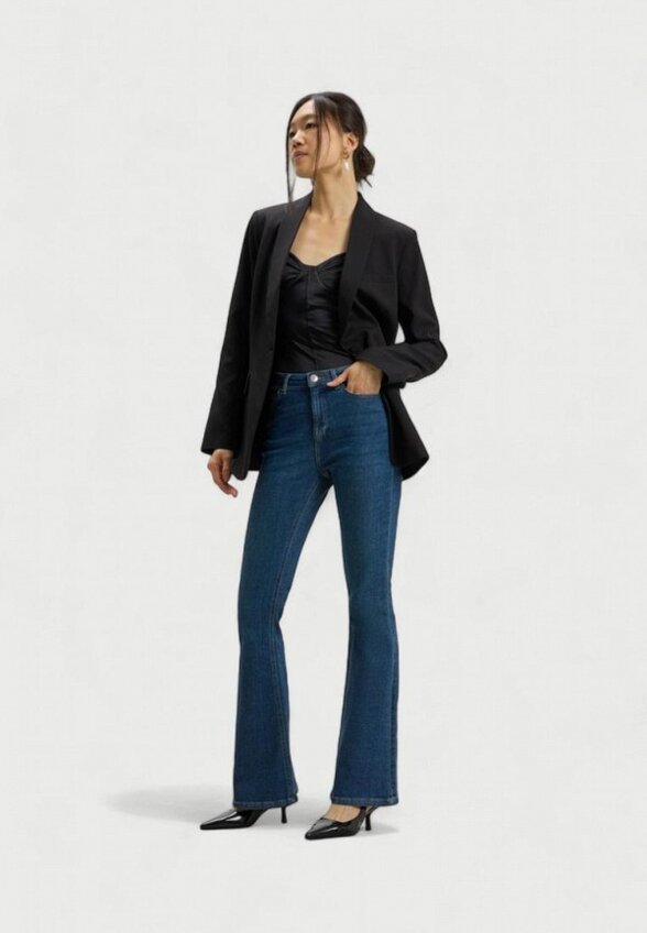 Джинсы Calliope