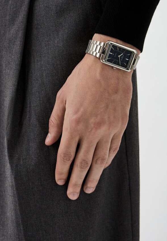 Часы George Kini