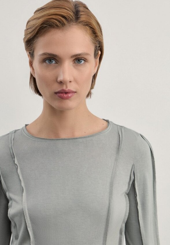 Лонгслив Zarina