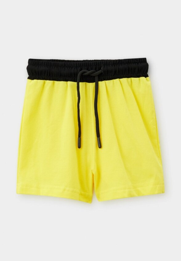 Футболка и шорты PlayToday