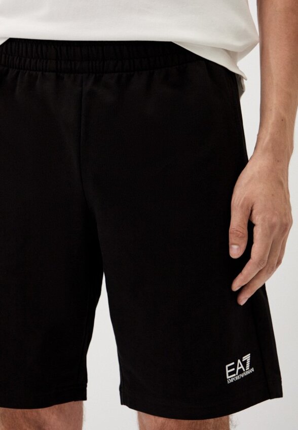 Шорты спортивные EA7