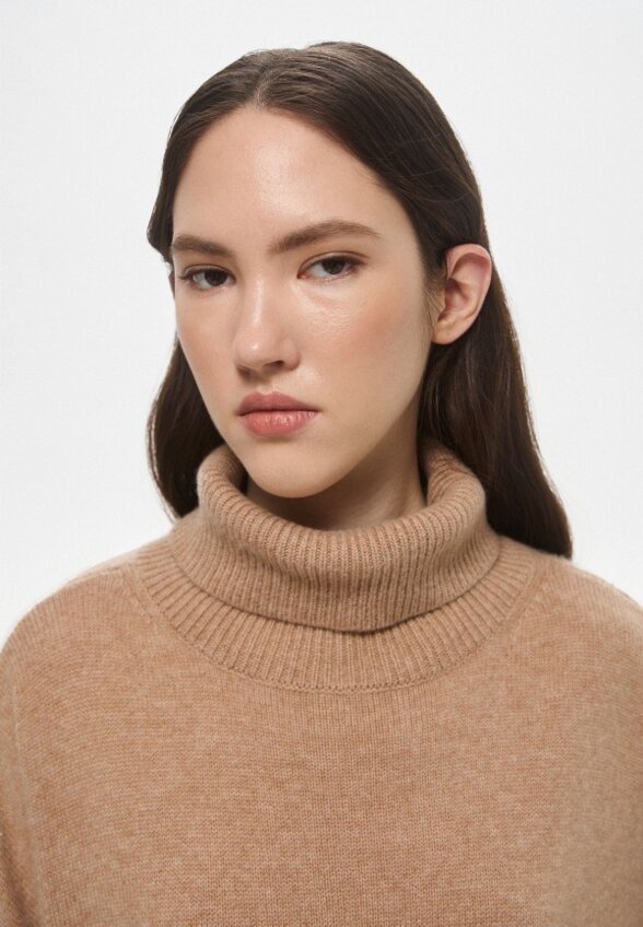 Водолазка Max & Moi