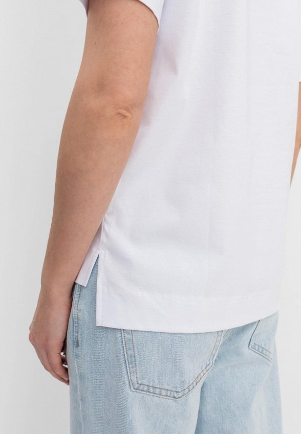 Футболка Savage