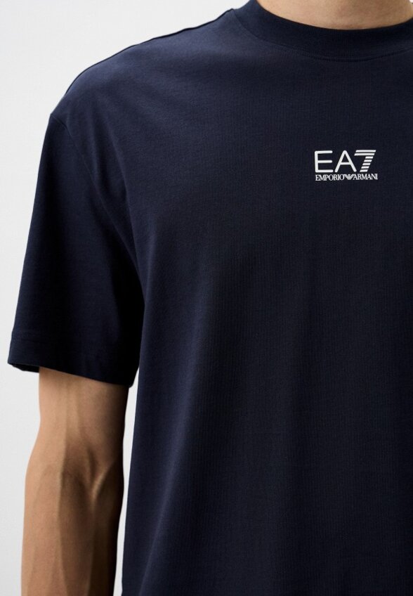 Футболка EA7