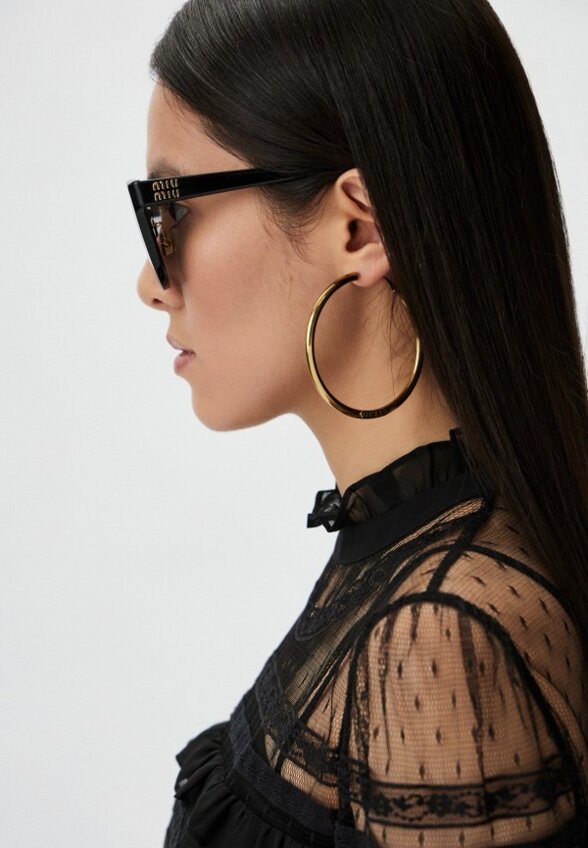 Очки солнцезащитные Miu Miu