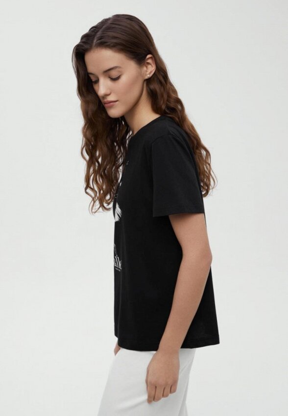 Футболка Finn Flare