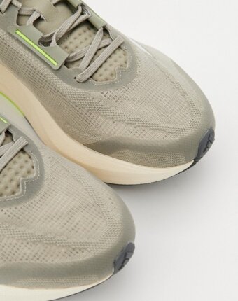 Кроссовки adidas мужчинам