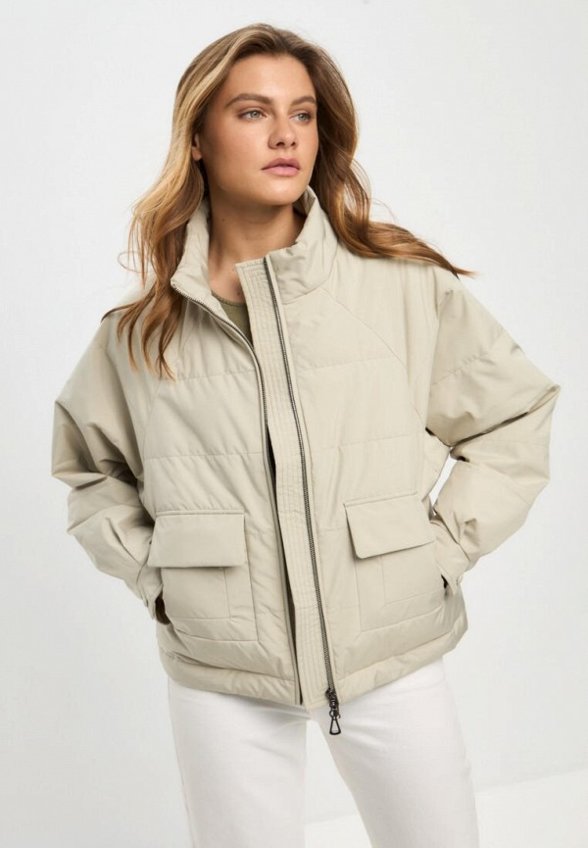 Ветровка Noele Boutique