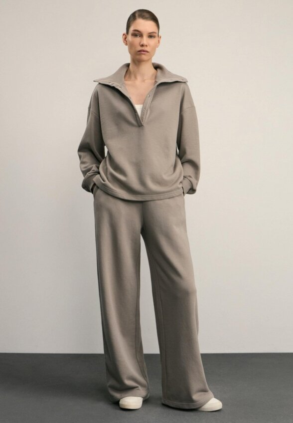 Олимпийка Zarina