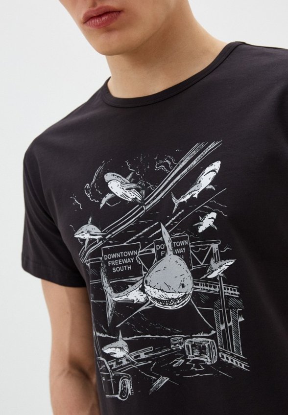 Футболка D.S