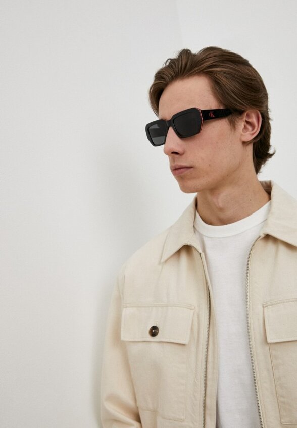 Очки солнцезащитные Calvin Klein Jeans