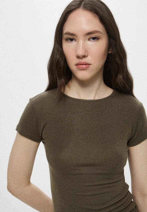 Футболка IDOL