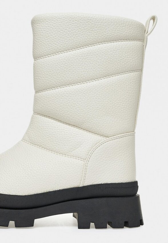 Дутики Tikkago