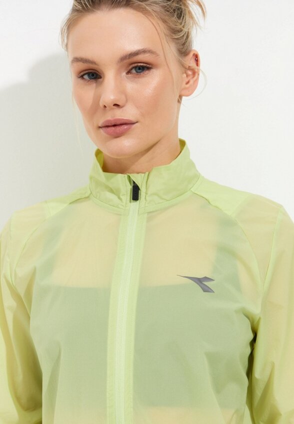 Ветровка Diadora