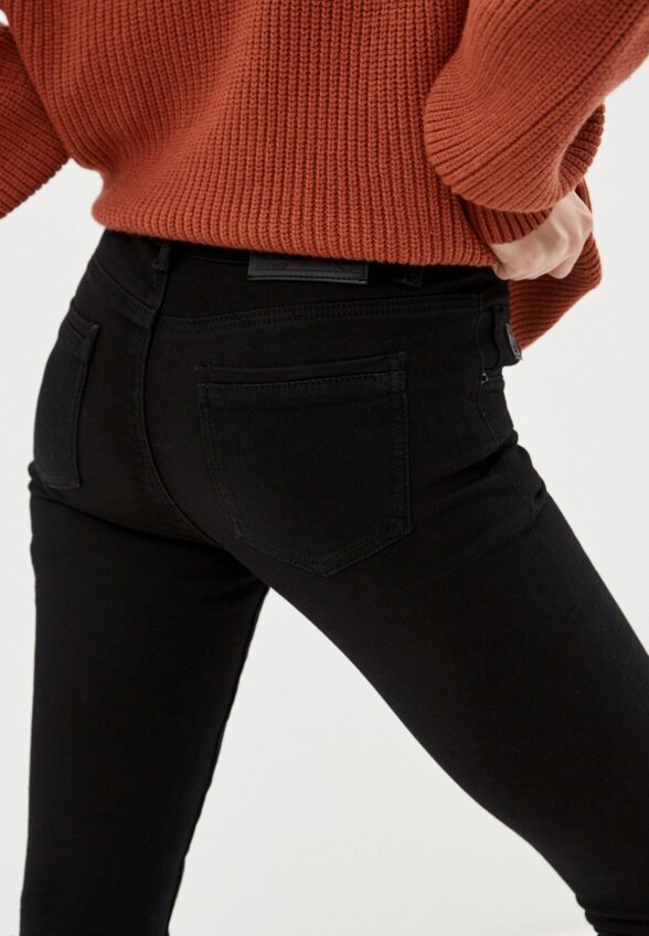 Джинсы Mossmore