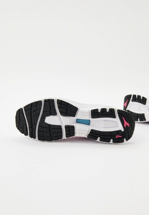 Кроссовки Diadora