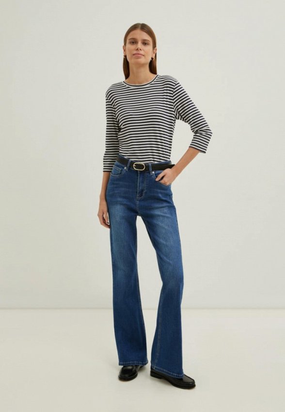 Джинсы Finn Flare