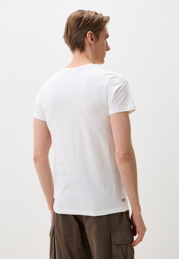 Футболка Deeluxe