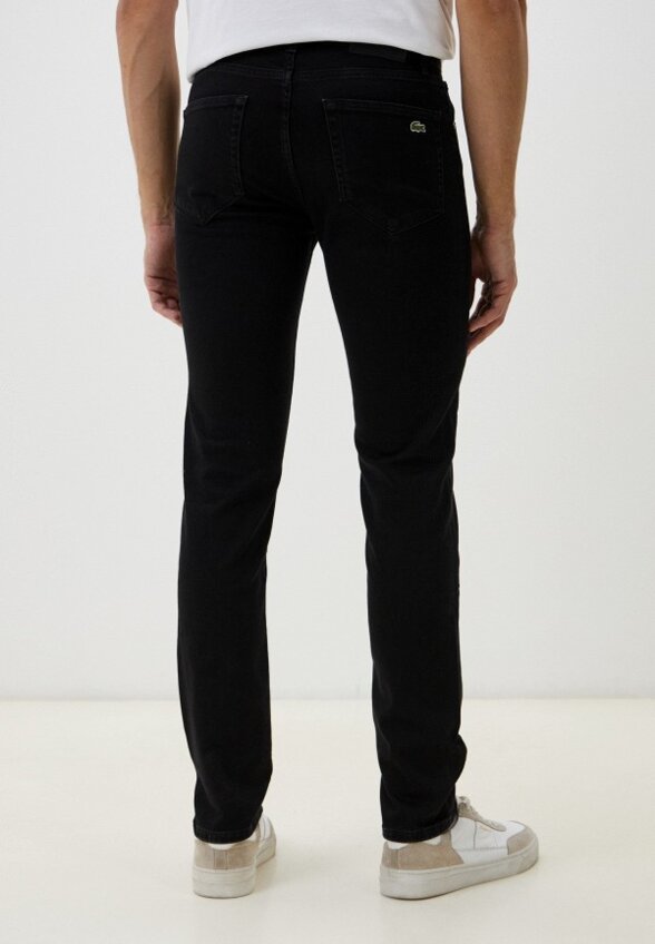 Джинсы Lacoste
