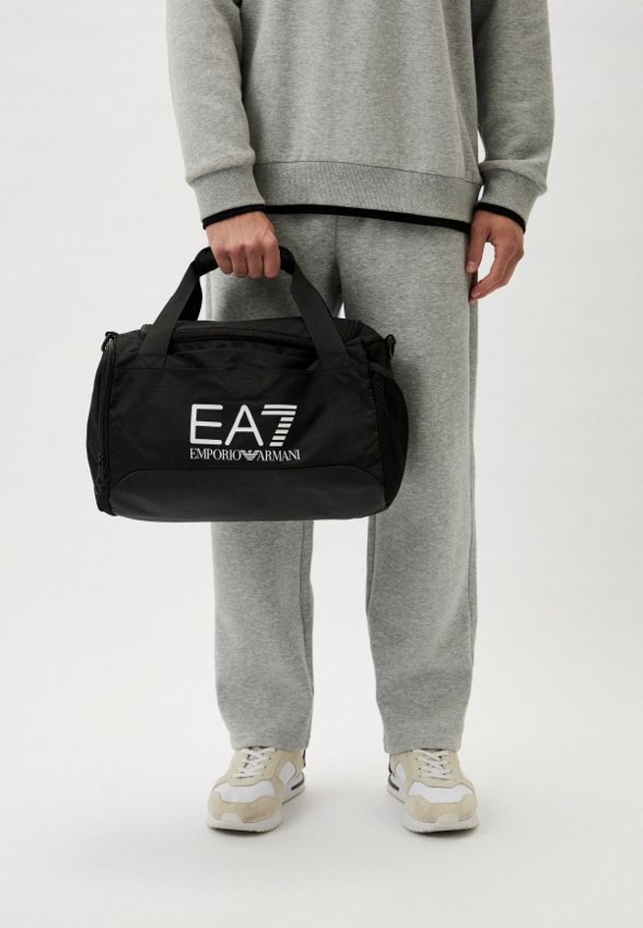 Сумка спортивная EA7