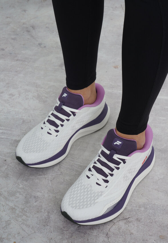 Кроссовки женские FILA Cloud Runner, Белый