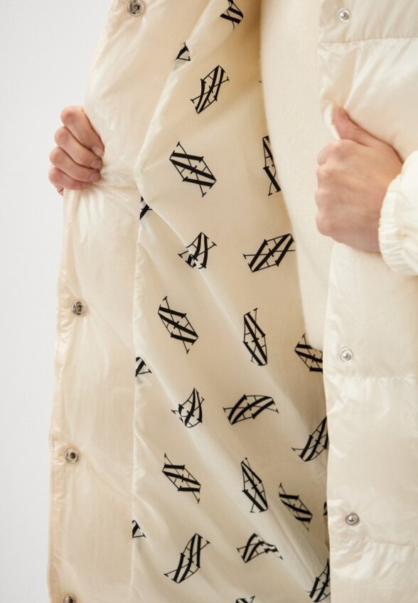 Пуховик Armani Exchange