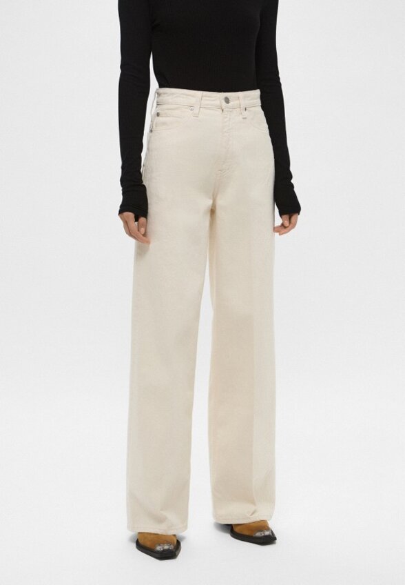 Джинсы Calvin Klein