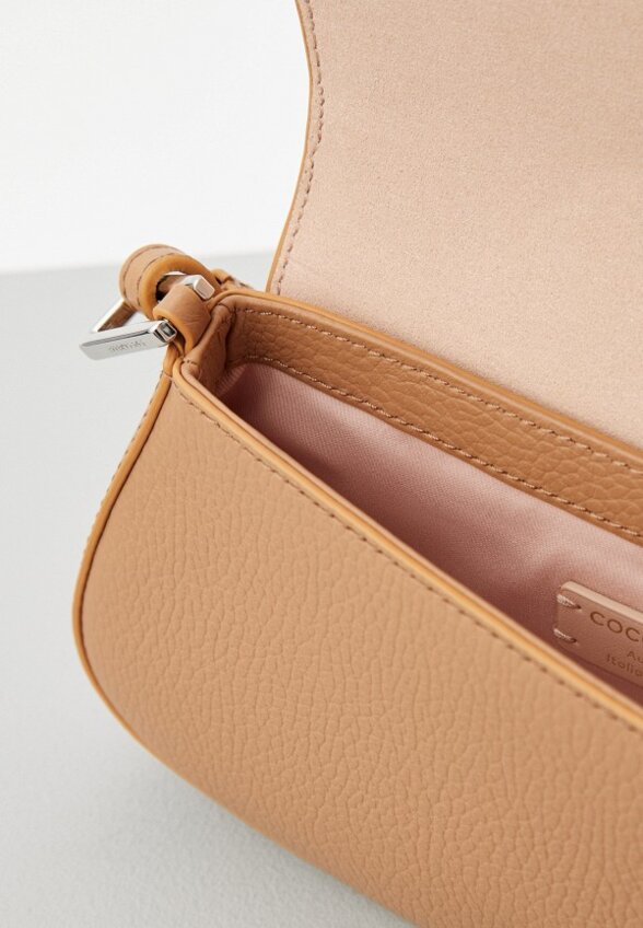 Сумка Coccinelle