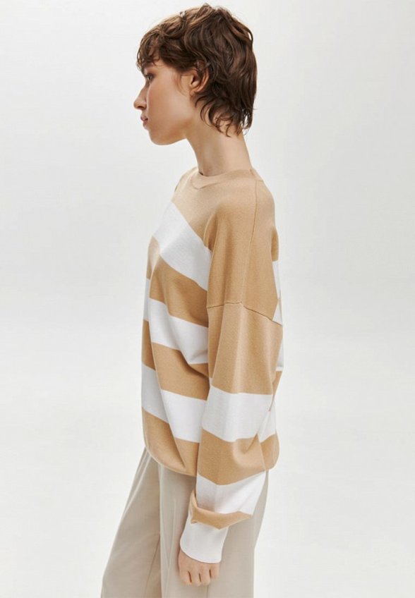 Джемпер Antiga