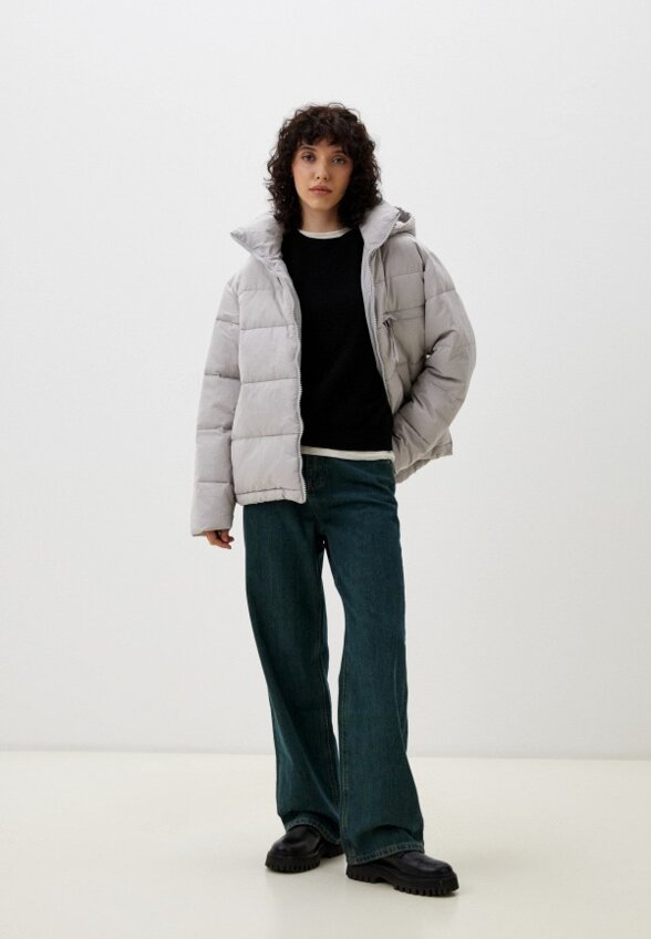 Пуховик 31 February