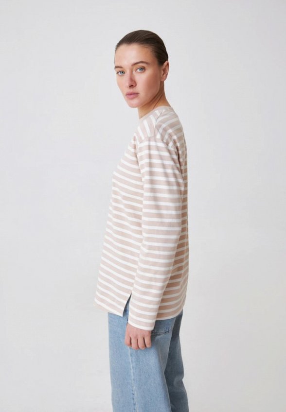 Лонгслив Antiga