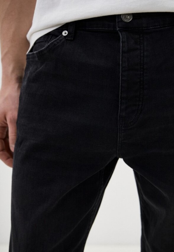 Джинсы Colin's