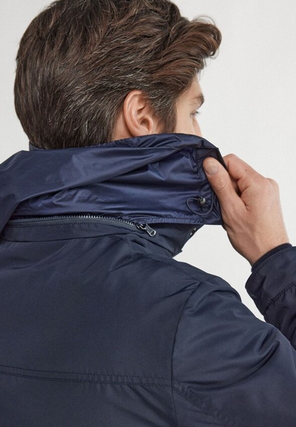 Куртка утепленная Falconeri