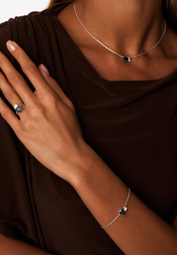 Браслет из серебра АУРА с выращенным изумрудом MIE