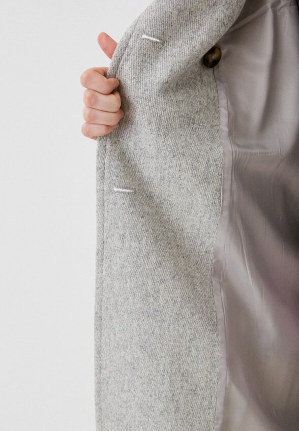 Пальто двубортное Belucci