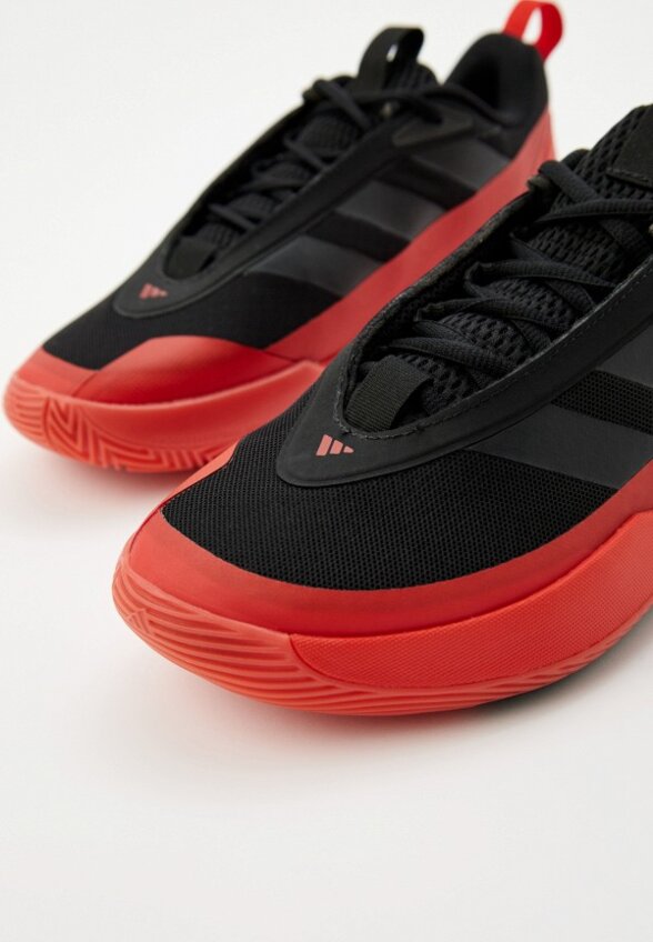 Кроссовки adidas