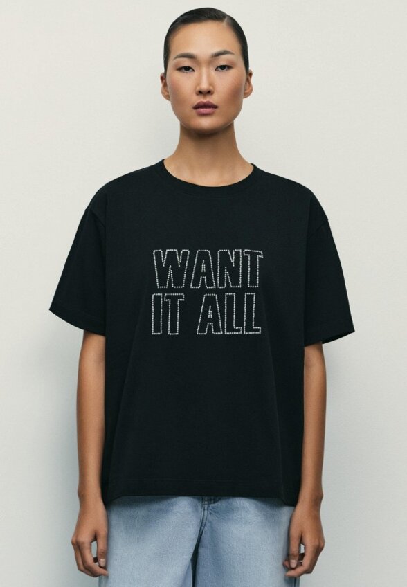 Футболка Zarina