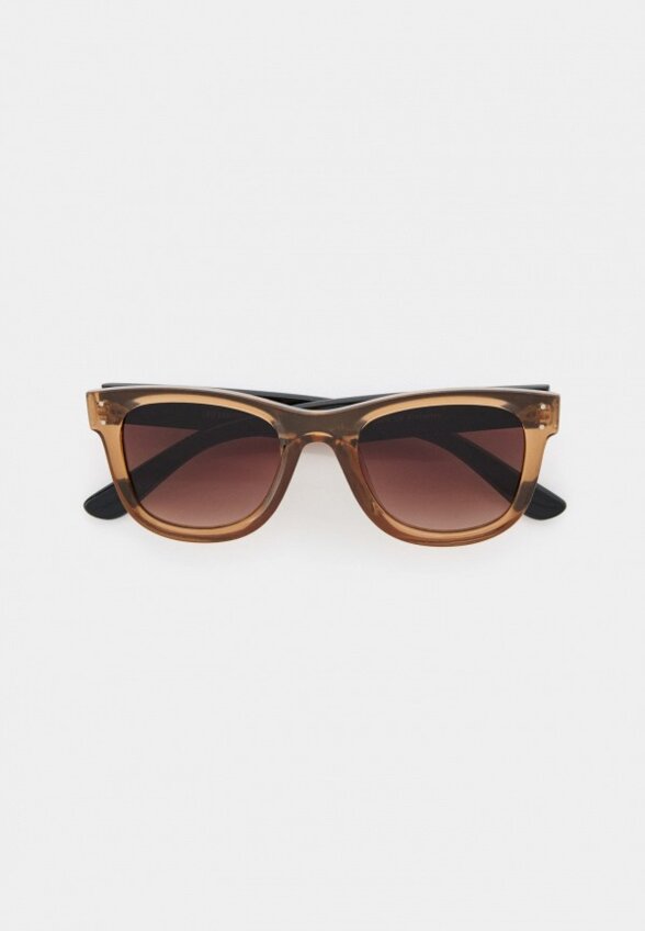 Очки солнцезащитные Leo Ventoni